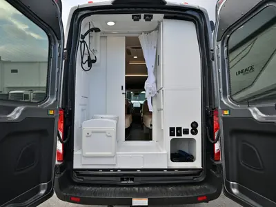 2027 Thor Motor Coach Talavera photo 2