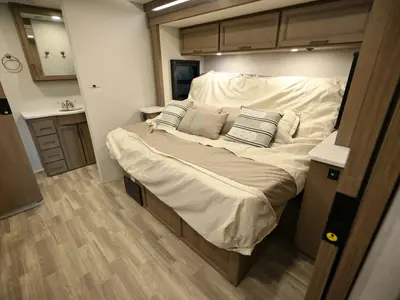 2027 Thor Motor Coach Windsport photo 30
