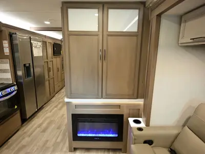 2027 Thor Motor Coach Windsport photo 23