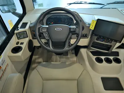 2027 Thor Motor Coach Windsport photo 2