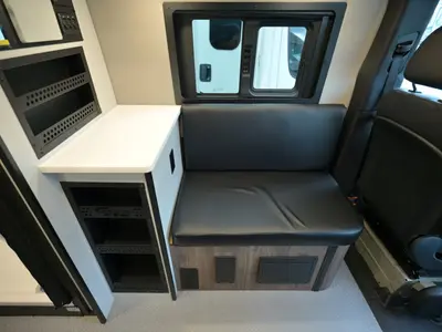 2027 Tiffin Motorhomes GH2 photo 15