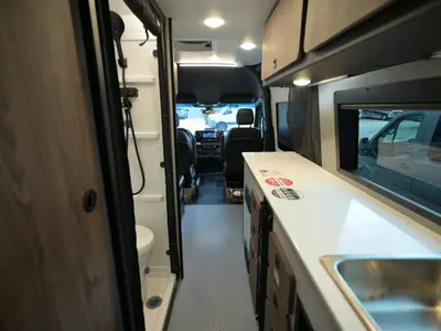 2027 Tiffin Motorhomes GH2 photo 4