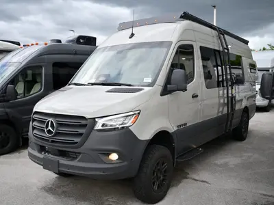 2027 Tiffin Motorhomes GH2 photo 24