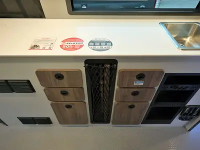 2027 Tiffin Motorhomes GH2 photo 10