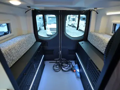2027 Tiffin Motorhomes GH2 photo 22