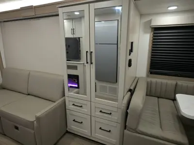 2027 Entegra Coach Odyssey photo 18