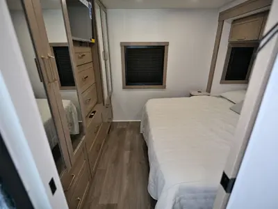 2027 Jayco Precept photo 26