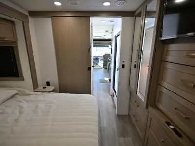 2027 Jayco Precept photo 30