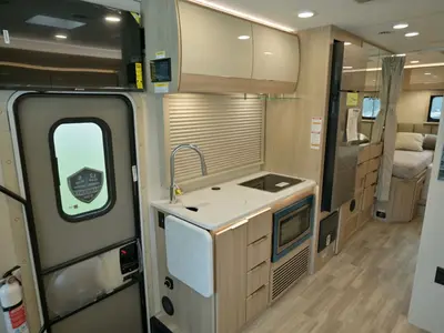 2027 Thor Motor Coach Vegas photo 6
