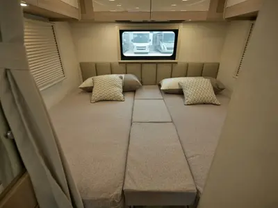 2027 Thor Motor Coach Vegas photo 25