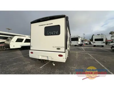 2026 Forest River RV Sunseeker LE photo 9