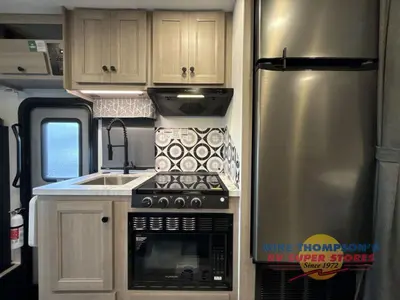 2026 Forest River RV Sunseeker LE photo 26