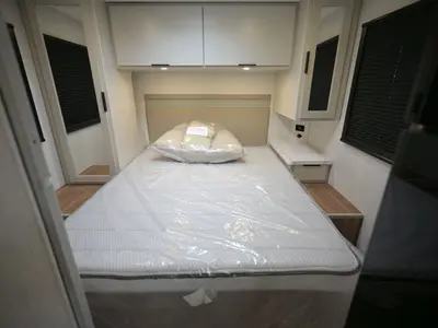 2027 Thor Motor Coach Chateau photo 27