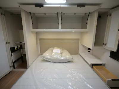 2027 Thor Motor Coach Chateau photo 28