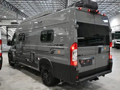 2027 Winnebago Solis photo 27