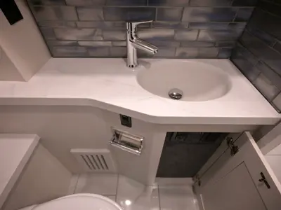 2027 Fleetwood Discovery LXE photo 28