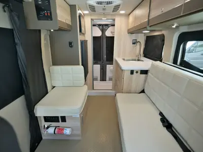 2027 Entegra Coach ARC photo 5
