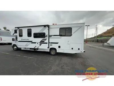 2026 Thor Motor Coach Chateau photo 6