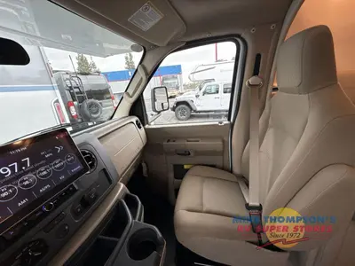 2026 Thor Motor Coach Chateau photo 19