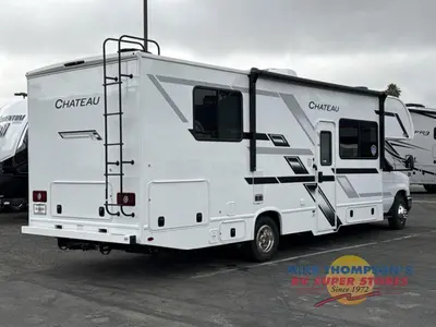 2026 Thor Motor Coach Chateau photo 15