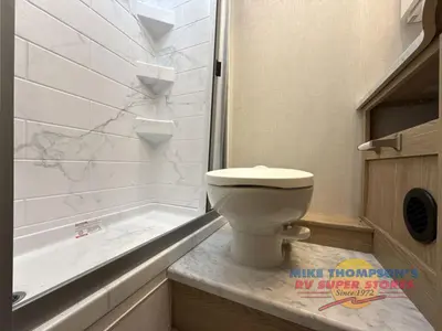2026 Thor Motor Coach Chateau photo 38