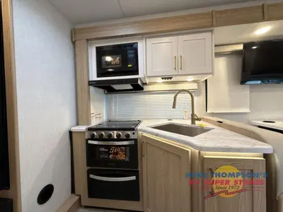 2026 Thor Motor Coach Chateau photo 28