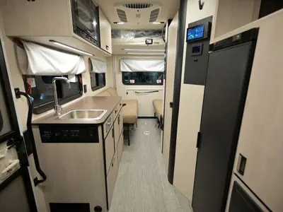 2027 Winnebago Resa IUH19DC photo 5