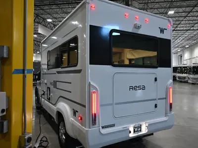 2027 Winnebago Resa IUH19DC photo 28