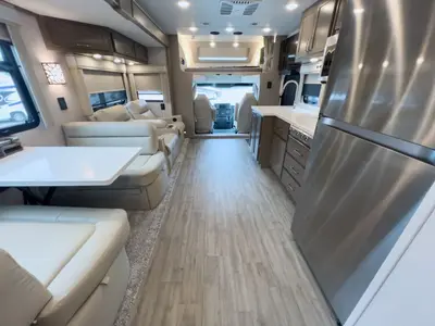 2024 Renegade Valencia photo 3