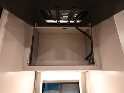 2023 Thor Motor Coach Quantum photo 18