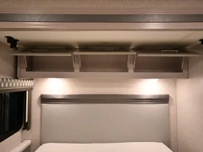 2023 Thor Motor Coach Quantum photo 26