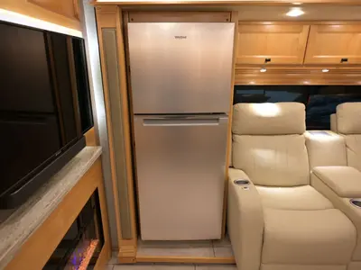 2022 Tiffin Motorhomes Breeze 33BR photo 19