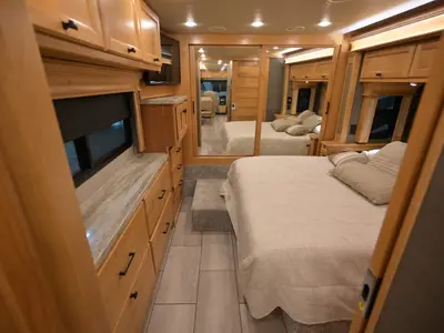 2022 Tiffin Motorhomes Breeze 33BR photo 28