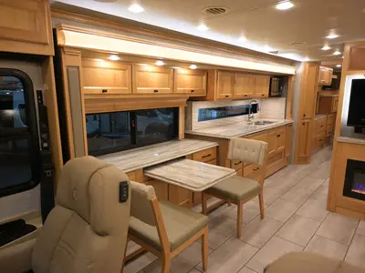 2022 Tiffin Motorhomes Breeze 33BR photo 7