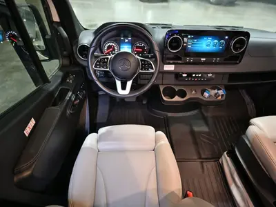 2023 Grech RV Strada photo 3