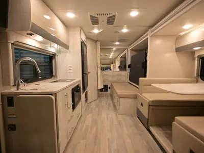 2023 Thor Motor Coach Gemini photo 4