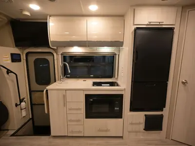 2023 Thor Motor Coach Gemini photo 6