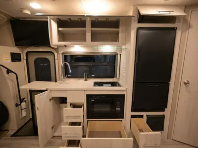 2023 Thor Motor Coach Gemini photo 7
