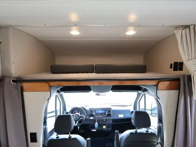 2022 Renegade Villagio photo 4