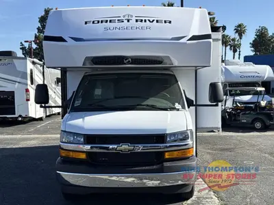 2026 Forest River RV Sunseeker LE photo 10