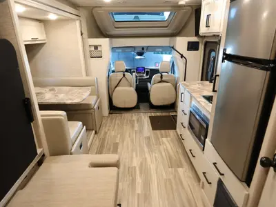 2023 Thor Motor Coach Gemini photo 3