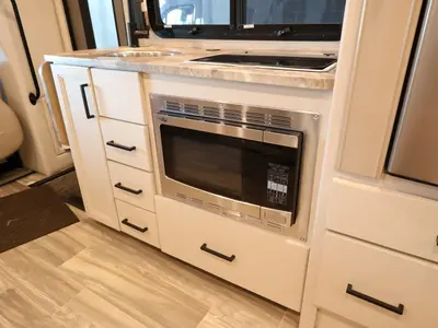 2023 Thor Motor Coach Gemini photo 9