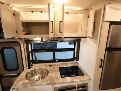 2023 Thor Motor Coach Gemini photo 11