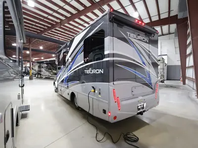 2023 Thor Motor Coach Tiburon photo 26