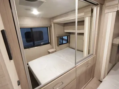 2023 Thor Motor Coach Tiburon photo 20