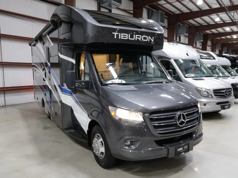 2023 Thor Motor Coach Tiburon exterior