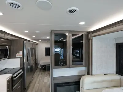 2025 Entegra Coach Vision XL photo 22