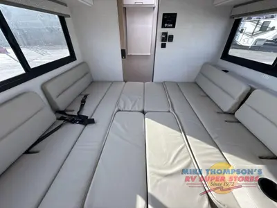 2026 Thor Motor Coach Chateau photo 31