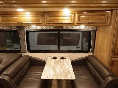 2020 Holiday Rambler Vacationer photo 22