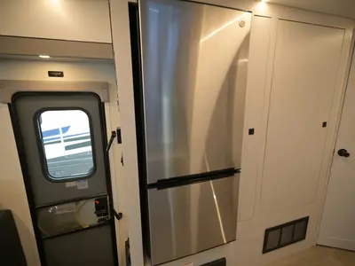 2025 Coachmen Euro photo 17
